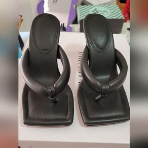 wide fit square toe heels